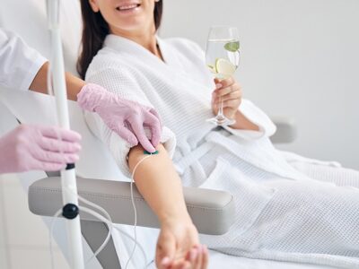 4 Health Benefits of Receiving Vitamin C IV Therapy