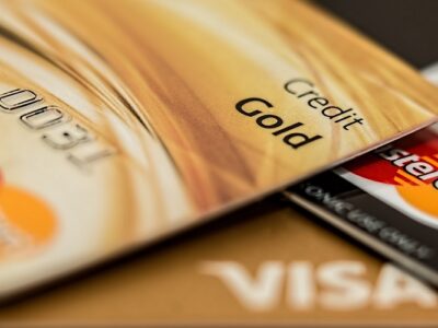 Advantages of Comparing Credit Cards