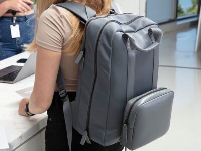 pick a perfect laptop backpack for travel