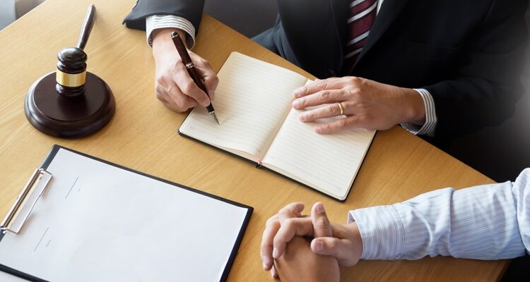 Hiring a Lawyer Can Help You A Complete Guide